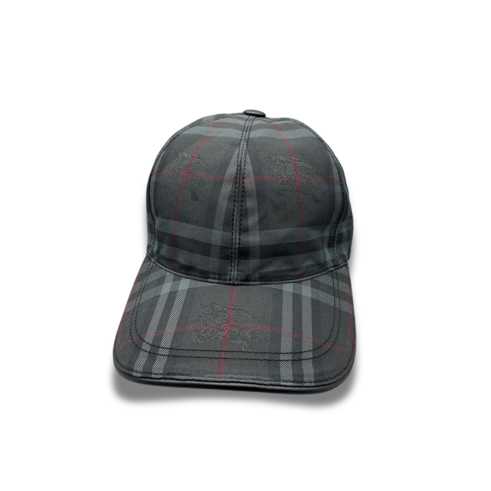 BURBERRY ETCHED BASEBALL HAT - BLACK