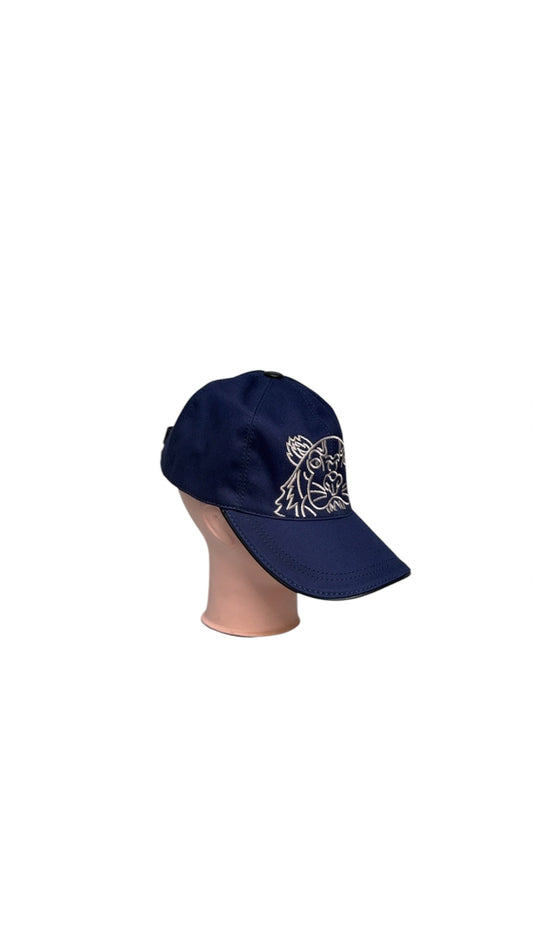 Kenzo hat