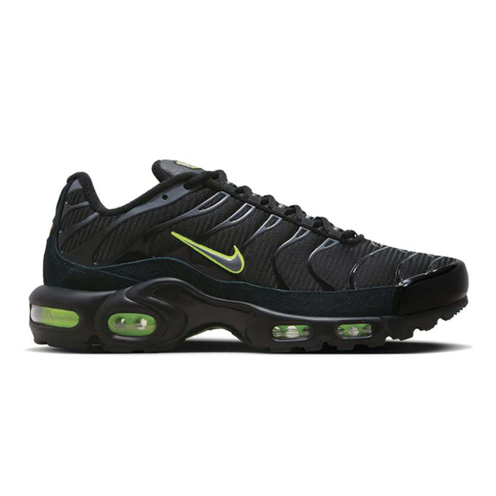 NIKE TN AIR MAX PLUS - BLACK VOLT