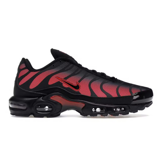 NIKE TN AIR MAX PLUS - BRED GRADIENT