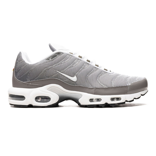 NIKE TN AIR MAX PLUS - SE FLAT PEWTER